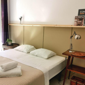  Ey Lisbon Hostel  Лиссабон